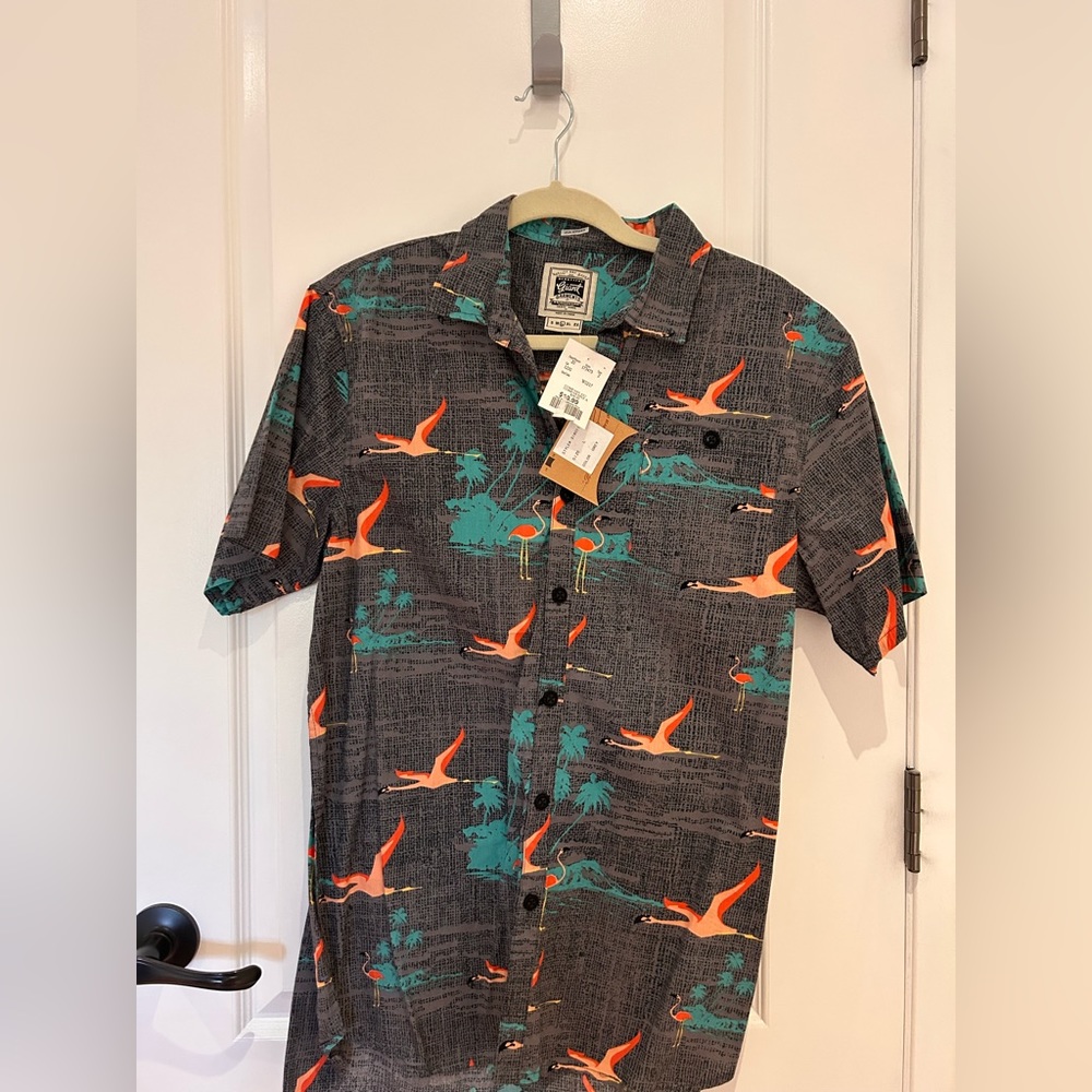 Men’s flamingo button down